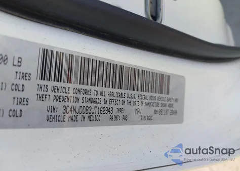 2018 Jeep Compass Trailhawk 4X4 z USA, uszkodzony, nr VIN 3C4NJDDB3JT162943